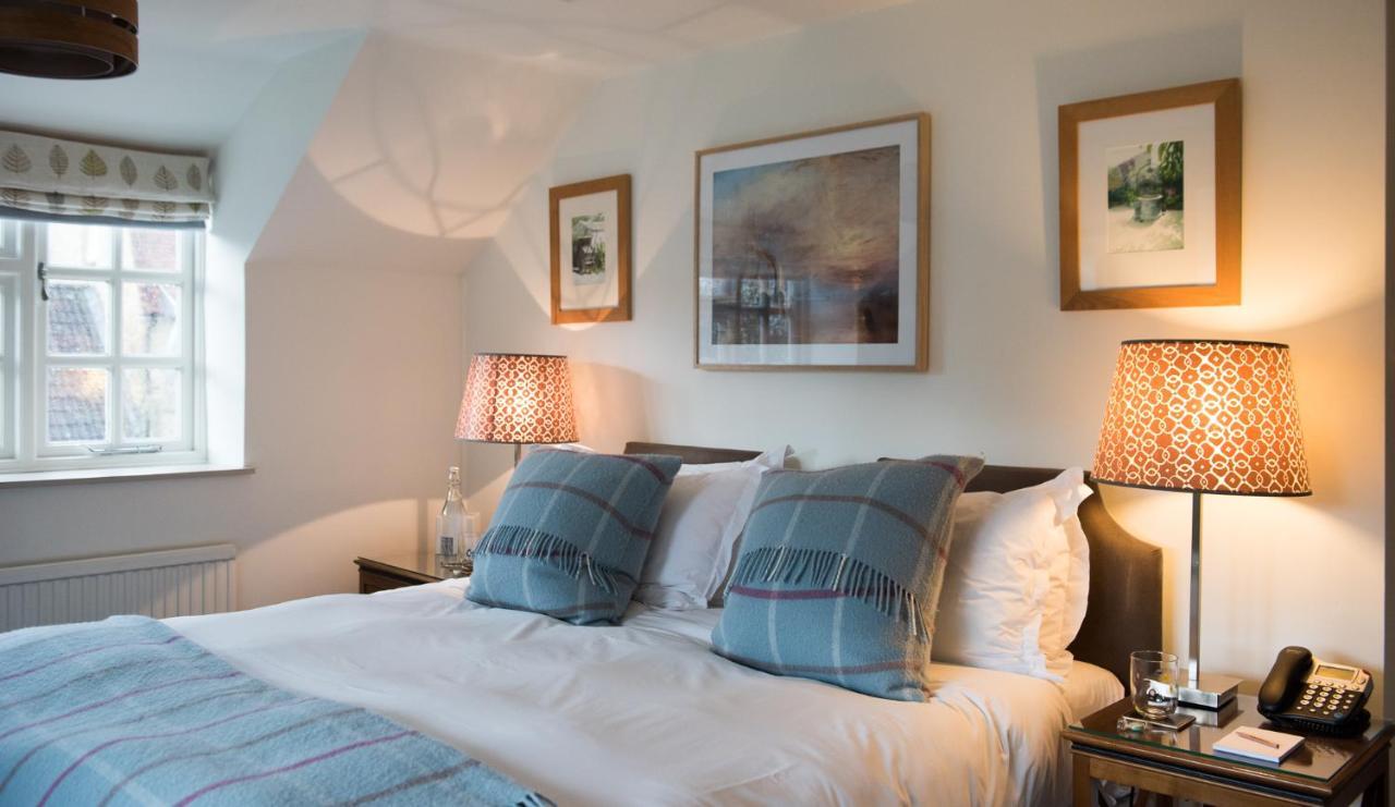 Double or Twin Room,989641234:JPEG